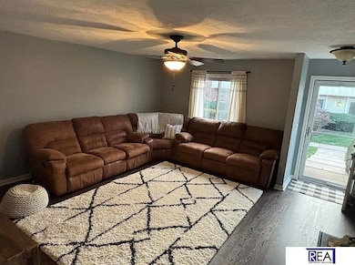 5136 S 126th Plaza unit 13, Omaha, NE 68137 - photo 2