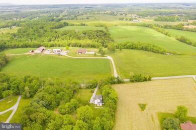 463 Featherbed Rd, Martinsburg, WV 25404 - photo 3