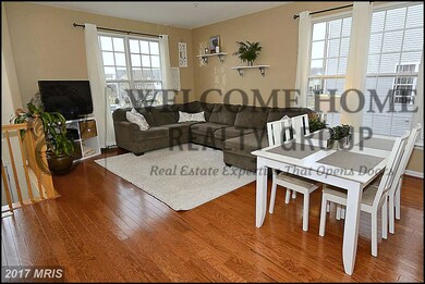 7118 Ladd Cir, Frederick, MD 21703 - photo 4