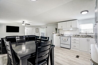 4503 County Road 138d, Alvin, TX 77511 - photo 7