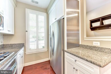 806 Madison St, Alexandria, VA 22314 - photo 7