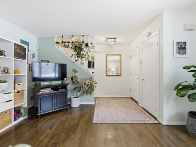 300 Duane St unit 3, Glen Ellyn, IL 60137 - photo 5