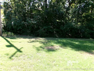 2105 Neptune Ct, Bartlesville, OK 74006 - photo 3