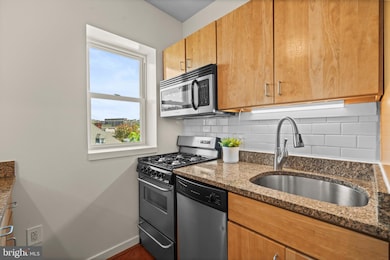 3534 10th St NW unit 450, Washington, DC 20010 - photo 6