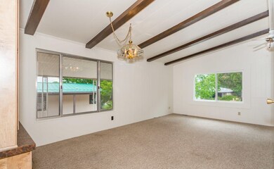 006_Dining Area