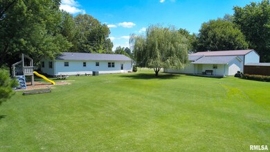 60 Gibbons Rd, Harrisburg, IL 62946 - photo 2