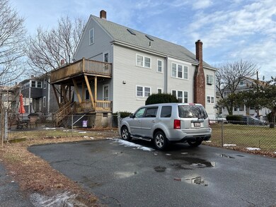 75 Varnum St unit 1, Arlington, MA 02474 - photo 4