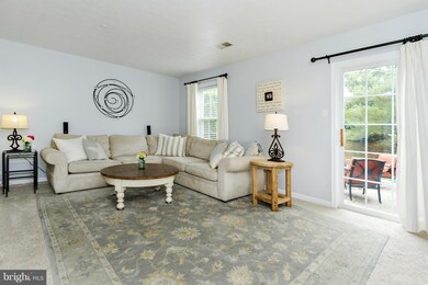 1216 Seron Ct, Sykesville, MD 21784 - photo 3