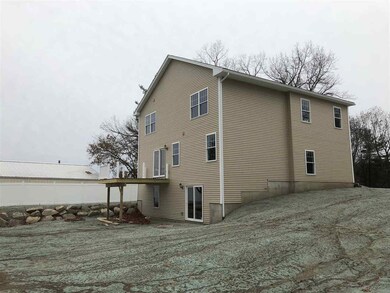 9 Dawn St, Nashua, NH 03064 - photo 3