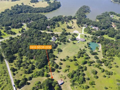 1910 SE County Road 2230, Corsicana, TX 75109 - photo 4