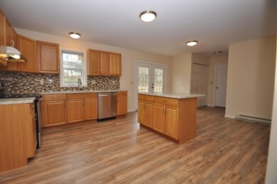 154 Azalea Dr, Tunkhannock Township, PA 18210 - photo 6