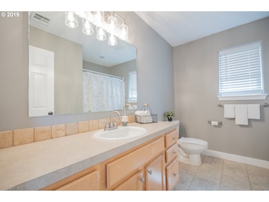 Bathroom, Attached