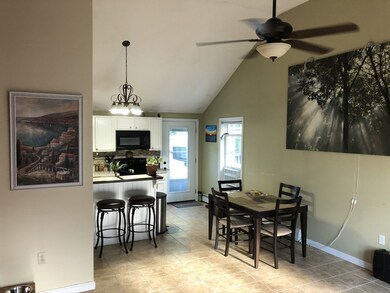 332 Whitetail Cir, Southbridge, MA 01550 - photo 6