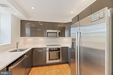 4605 31st Rd S unit C1, Arlington, VA 22206 - photo 7