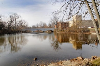 173 E Michigan Ave unit 306A, Three Rivers, MI 49093 - photo 3