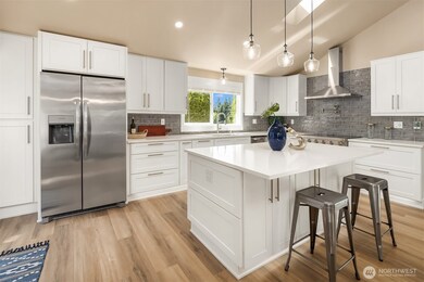 6830 174th St SW, Edmonds, WA 98026 - photo 7