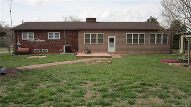1192 Mocksville Hwy, Statesville, NC 28625 - photo 6