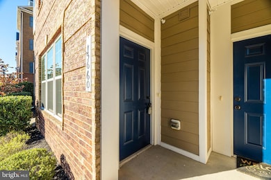 13660 Endeavour Dr unit 20C, Herndon, VA 20171 - photo 4