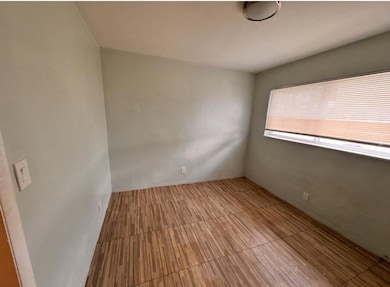 2206 Adams St unit 15, Hollywood, FL 33020 - photo 3