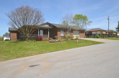 897 Beaumont Ave, Harrodsburg, KY 40330 - photo 3