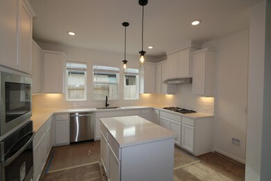 1127 Five T Ln, Tomball, TX 77375 - photo 3