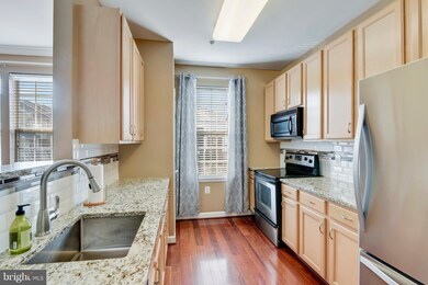 22725 Thimbleberry Square unit 204, Ashburn, VA 20148 - photo 3