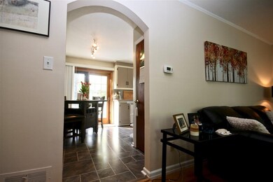 16 Greenleaf Dr, Delmar, NY 12054 - photo 6