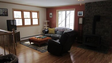 1237 Irish Hill Rd, Shelburne, VT 05482 - photo 2