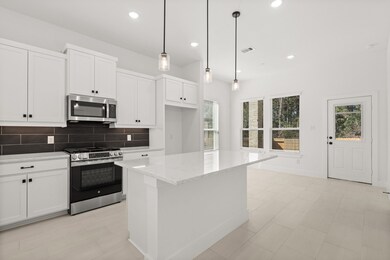 Photos are REPRESENTATIVE of the home /floor plan