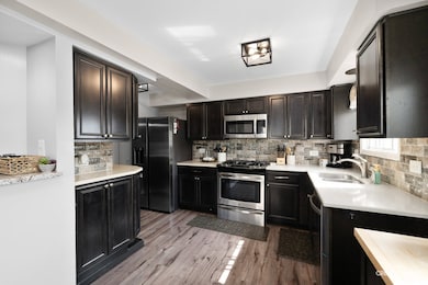 1258 Chalet Rd unit 104, Naperville, IL 60563 - photo 2