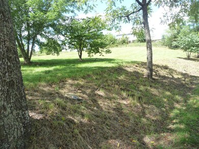 1620 Ballard Rd, Lawrenceburg, KY 40342 - photo 4