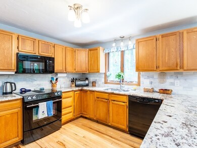 26 Hultin Cir, Holden, MA 01520 - photo 7