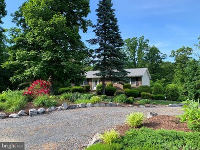 161 Iden Ln, Martinsburg, WV 25404 - photo 4