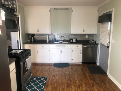 324 Homewood Ave, Troy, AL 36081 - photo 5