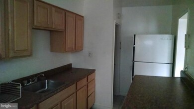 1010 Mount Holly St, Baltimore, MD 21229 - photo 6