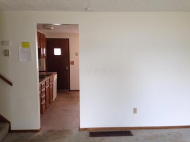 2072 Shawbury Ct W, Columbus, OH 43229 - photo 5