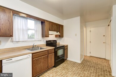 201A Stanley Place, Laurel, MD 20707 - photo 6