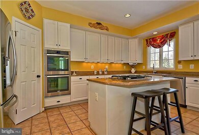 15010 Whitetail Way, Gaithersburg, MD 20878 - photo 6