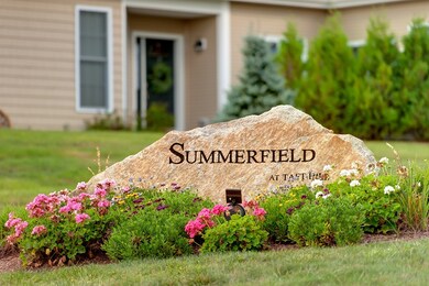 125 Taft Hill Ln unit 125, Uxbridge, MA 01569 - photo 2