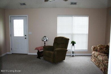 461 Forest Ridge Dr, Mount Washington, KY 40047 - photo 3