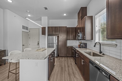 3120 E Park Row Dr unit 1101, Arlington, TX 76010 - photo 2