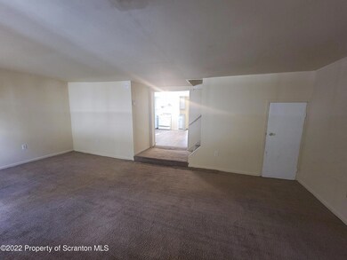 219 Donnelly Ct, Scranton, PA 18505 - photo 7