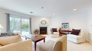 1406 Lagrange St unit 1406, Boston College, MA 02467 - photo 5