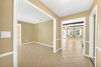 333 Dawn Hill Dr, Friendswood, TX 77546 - photo 4