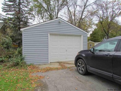 3 Genesee Ave, Rensselaer, NY 12144 - photo 2