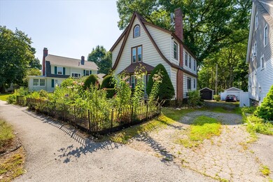 15 Elmwood St, Worcester, MA 01602 - photo 3