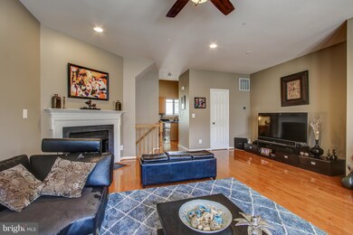 2552 James Monroe Cir, Herndon, VA 20171 - photo 5