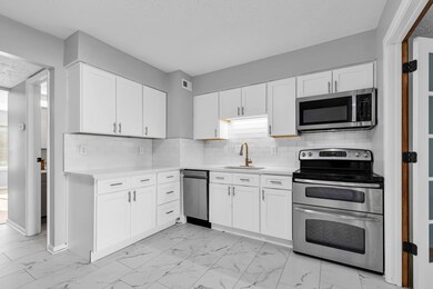 19HedgerowLane_Hommati102(9)