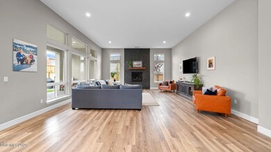 14-DSC04991 copy-Edit