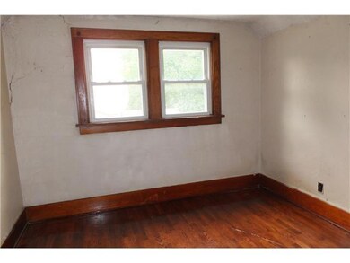 2119 S Martin Luther King jr Blvd, Lansing, MI 48910 - photo 6